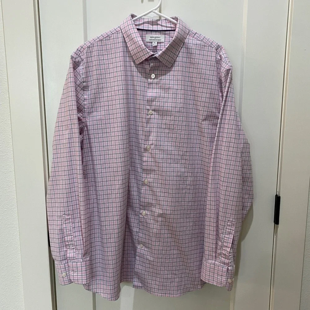 Banana Republic Men's Long Sleeve Button‎ Down Shirt. XL. Slim Fit. Pink/Navy